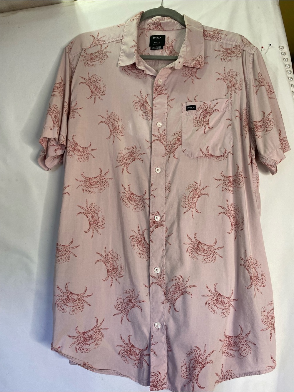 RVCA Men’s Light Pink Short-Sleeve Button-Down Shirt with Red Crab Print